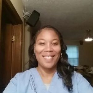 Meet your Posher, Curlyn